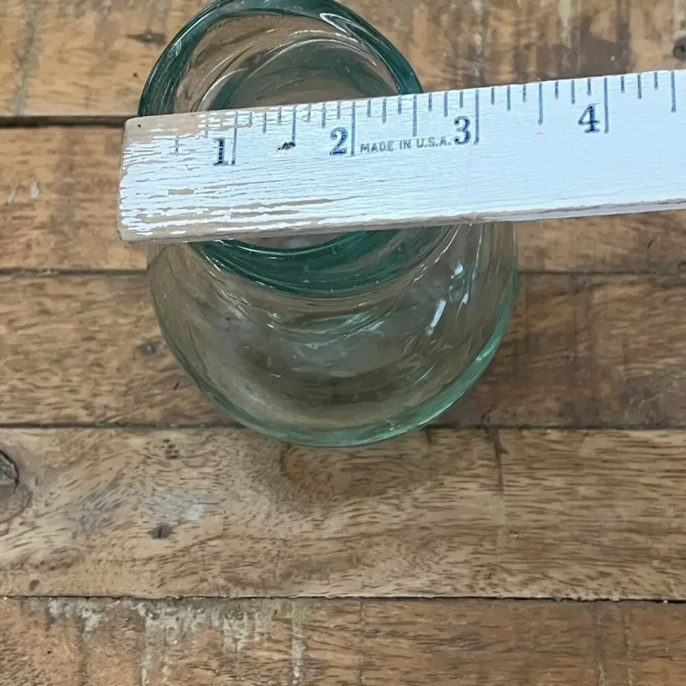 Studio Art Glass Hand-Blown Tinted Glass Vase 4.8